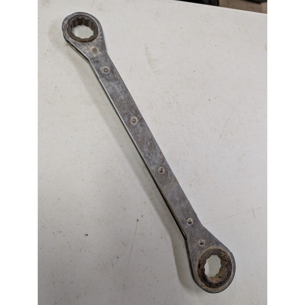 Proto 1198 Ratchet Wrench 1" and 1- 1/16"
